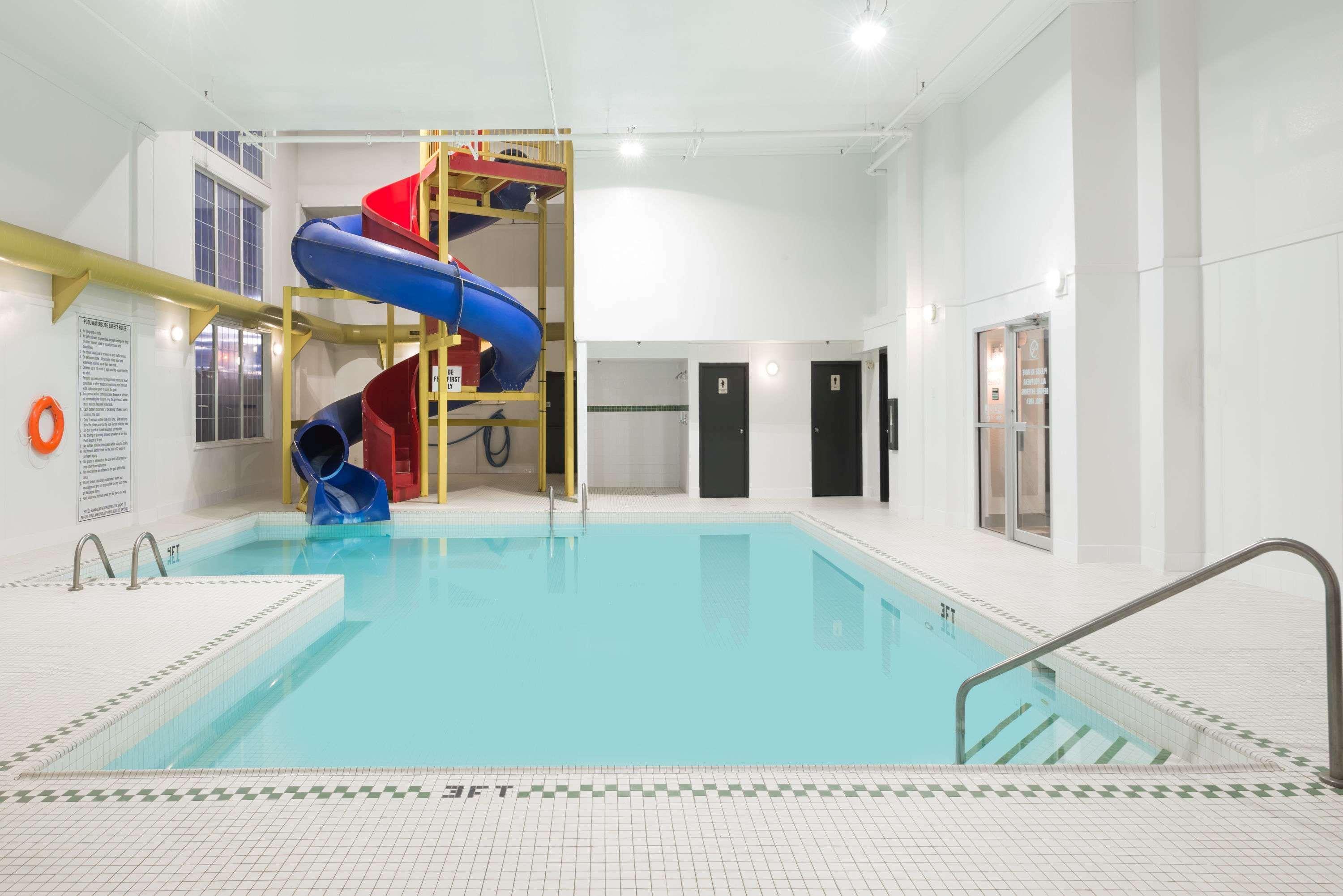 Hotel Super 8 By Wyndham Grande Prairie Exteriér fotografie