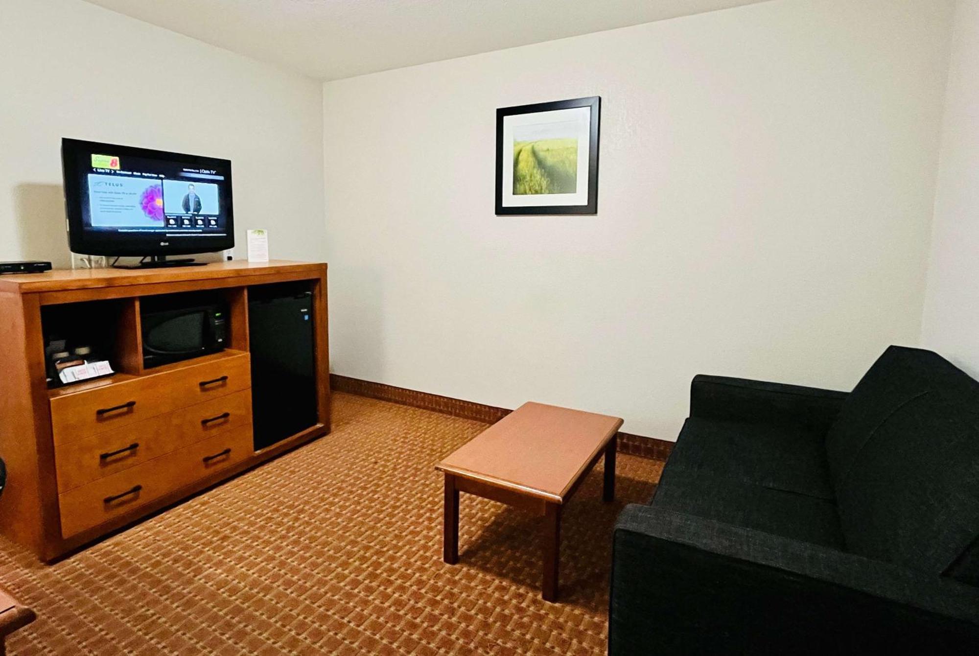 Hotel Super 8 By Wyndham Grande Prairie Exteriér fotografie