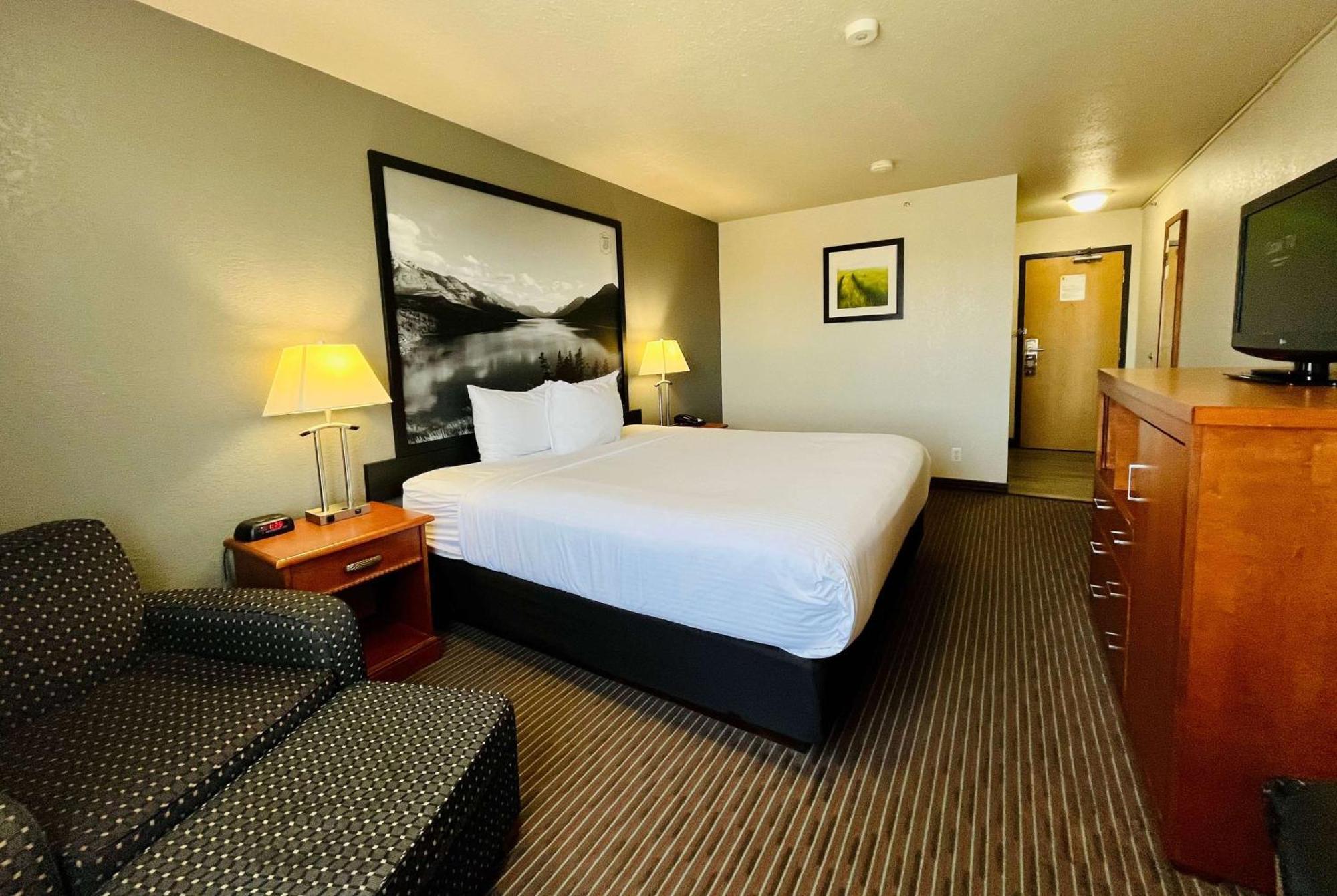 Hotel Super 8 By Wyndham Grande Prairie Exteriér fotografie