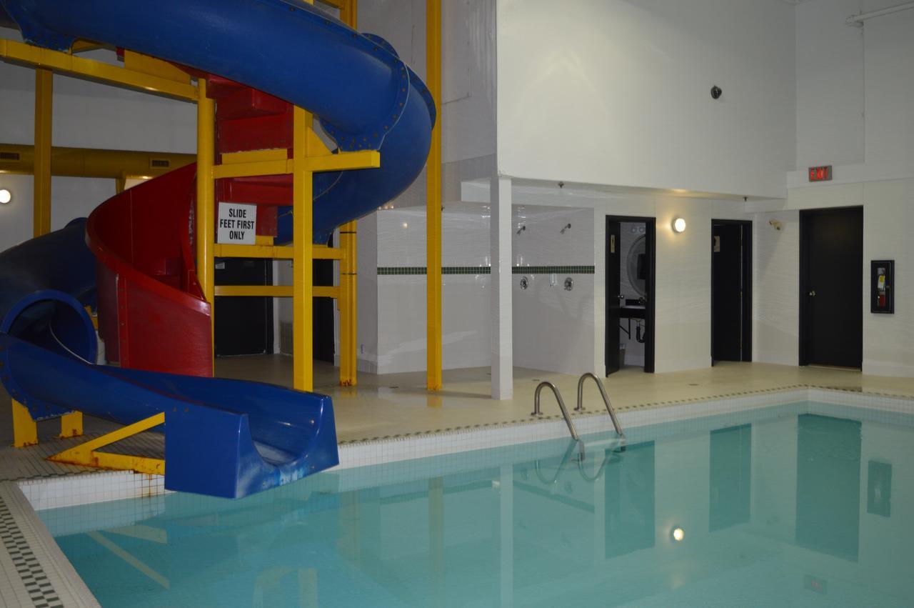 Hotel Super 8 By Wyndham Grande Prairie Exteriér fotografie