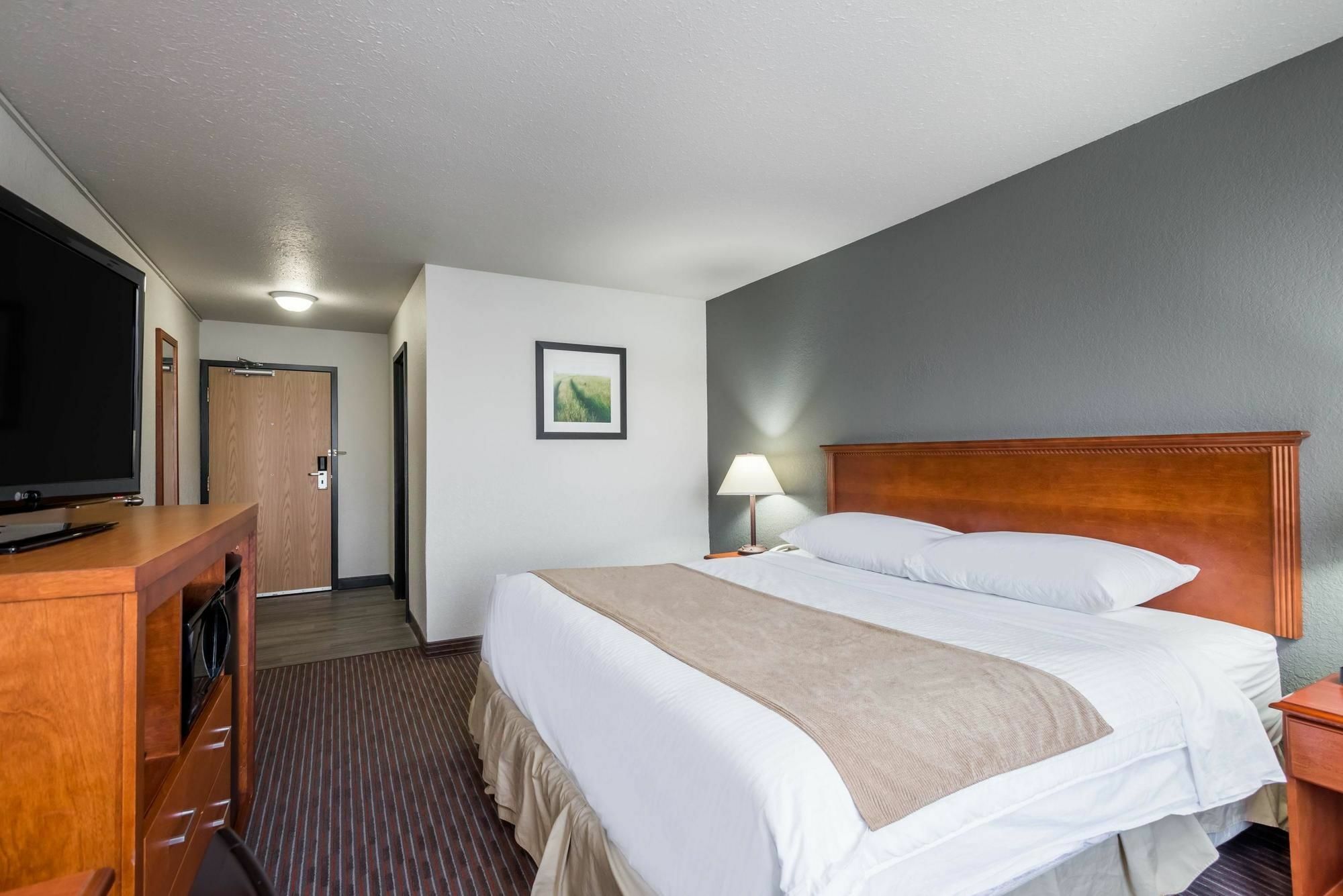 Hotel Super 8 By Wyndham Grande Prairie Exteriér fotografie