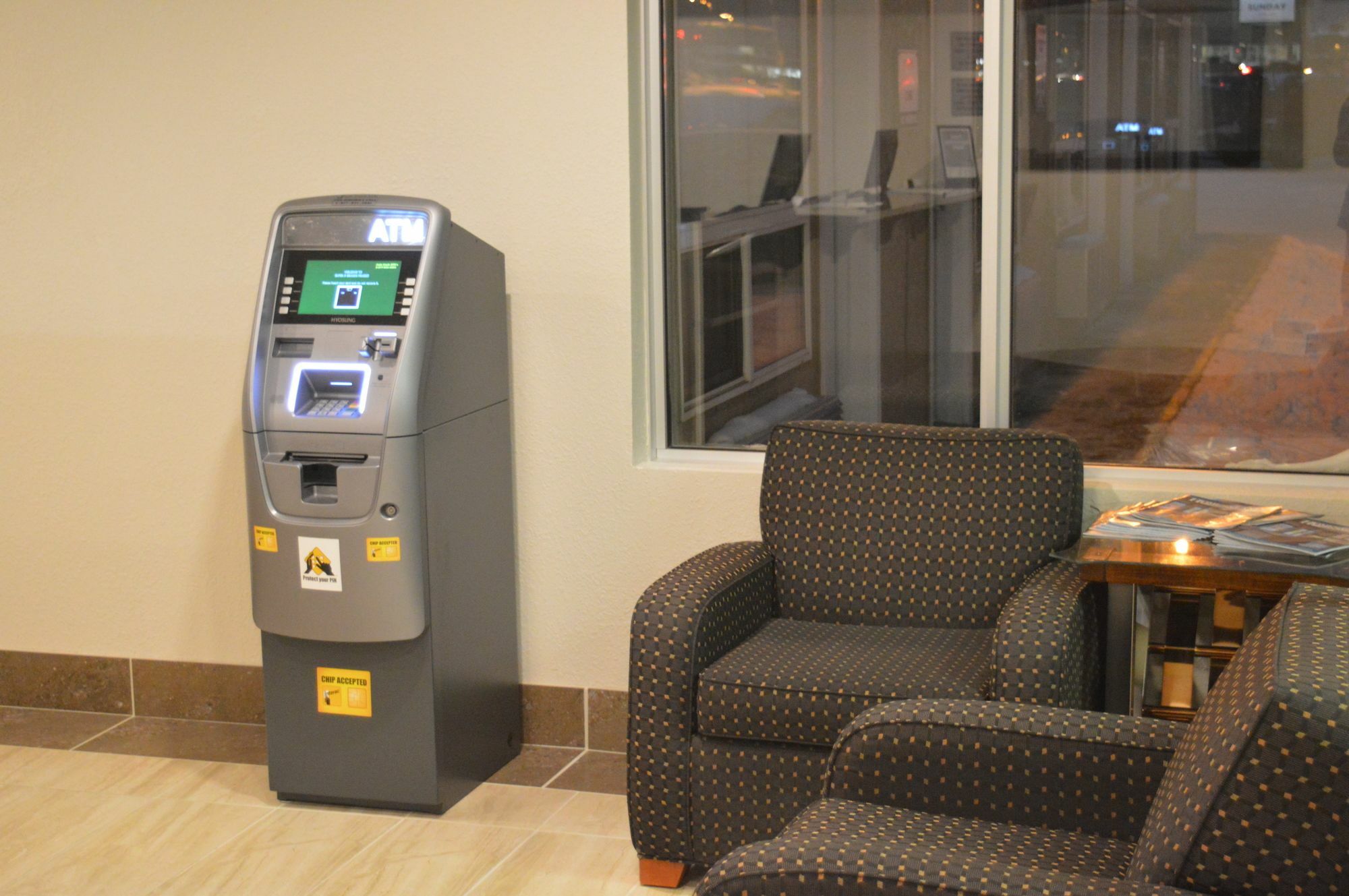 Hotel Super 8 By Wyndham Grande Prairie Exteriér fotografie